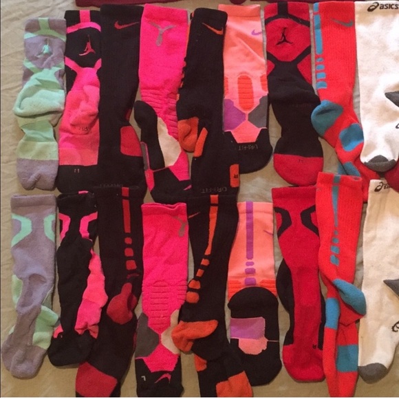 13 Pairs 💯💯💯💯💯💯 - Picture 2 of 7